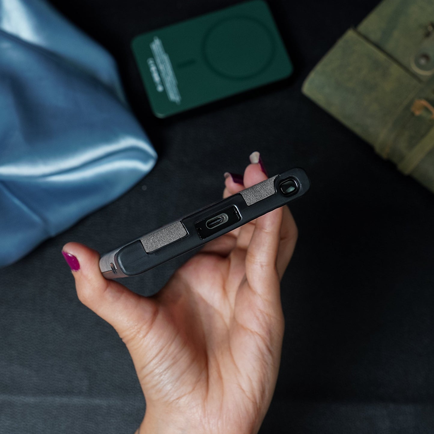 Galaxy S24 Series Sneaker Label Leather Edge Case