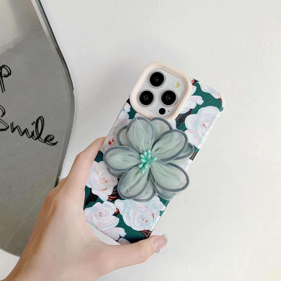 Delicate Petal Bloom Case