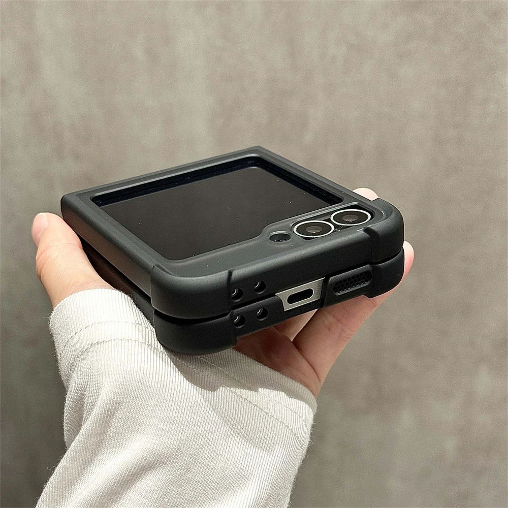 Galaxy Z Flip6 Armor Flex Matte MagSafe Case