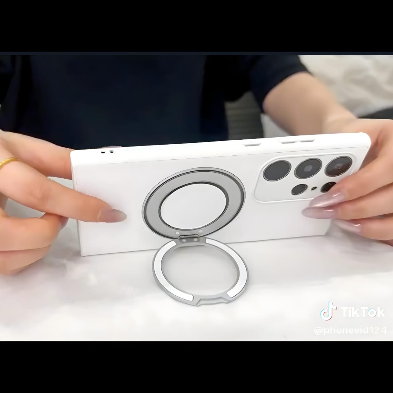 Modern Matte Ring Holder Case