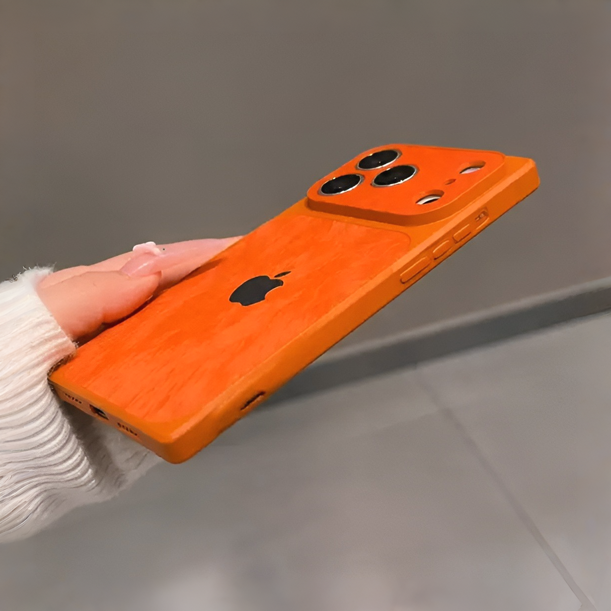 Heritage Saffron Ember Finish Case
