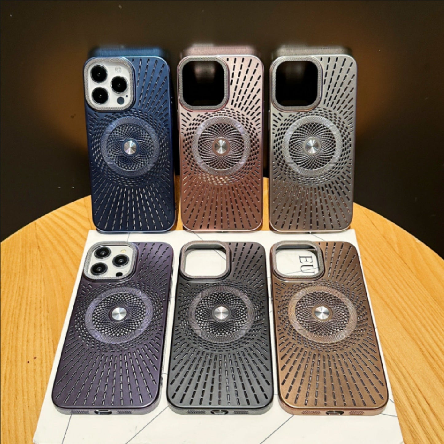 Concentric Spin Grid Pattern Case - iPhone