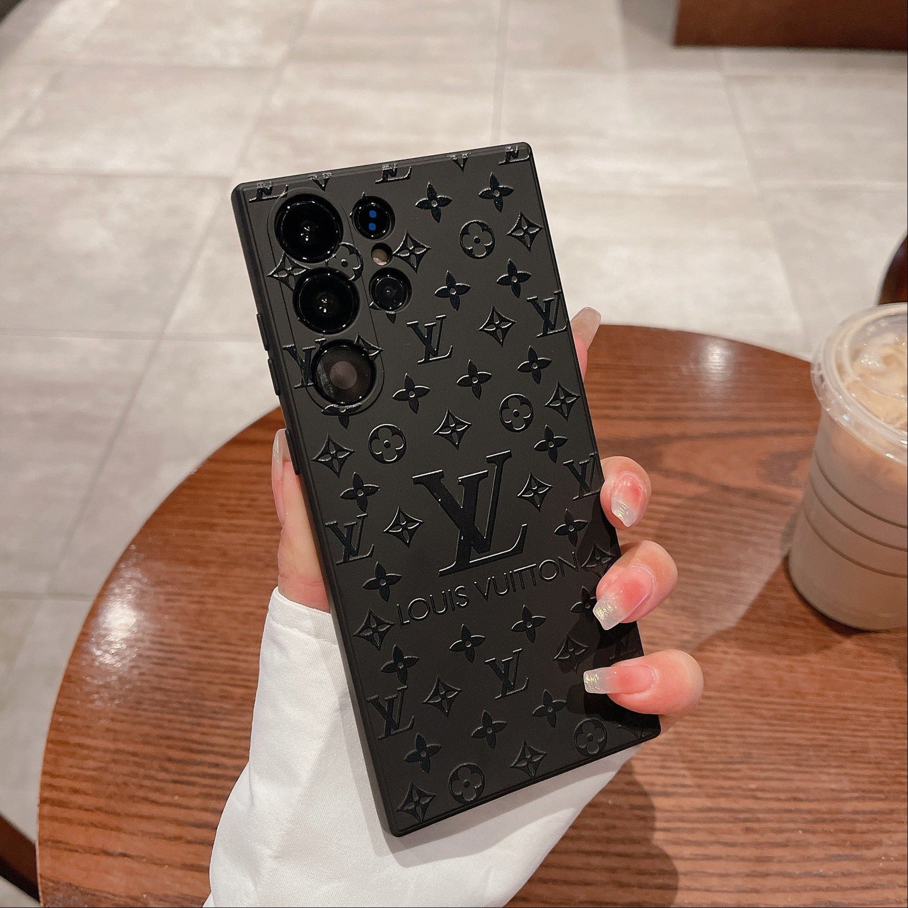 Signature Style LV Patterned Case Samsung - Main Image