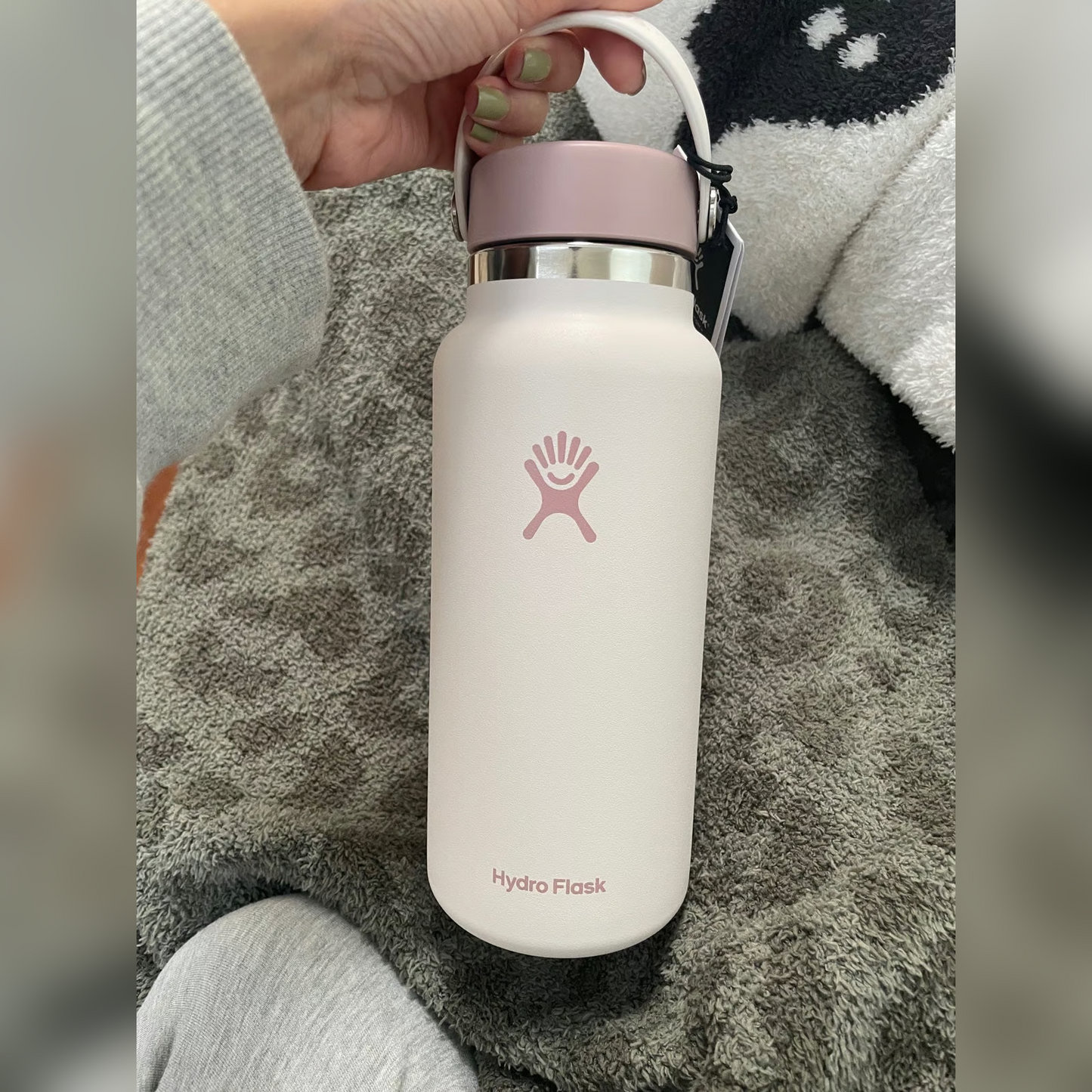 Sleek Coquette Tumbler With Charm