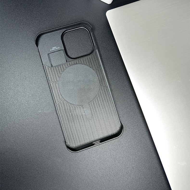 Enduring Carbon Fiber Magnetic Case