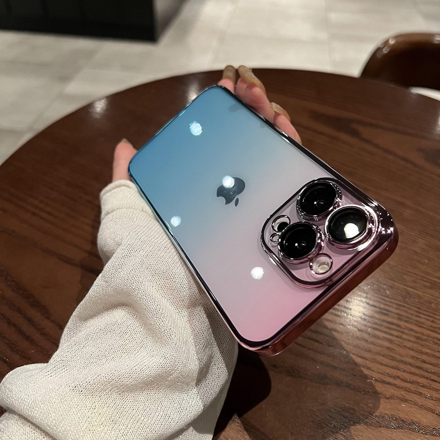 Alluring Transparent Gradient Hard Case - iPhone