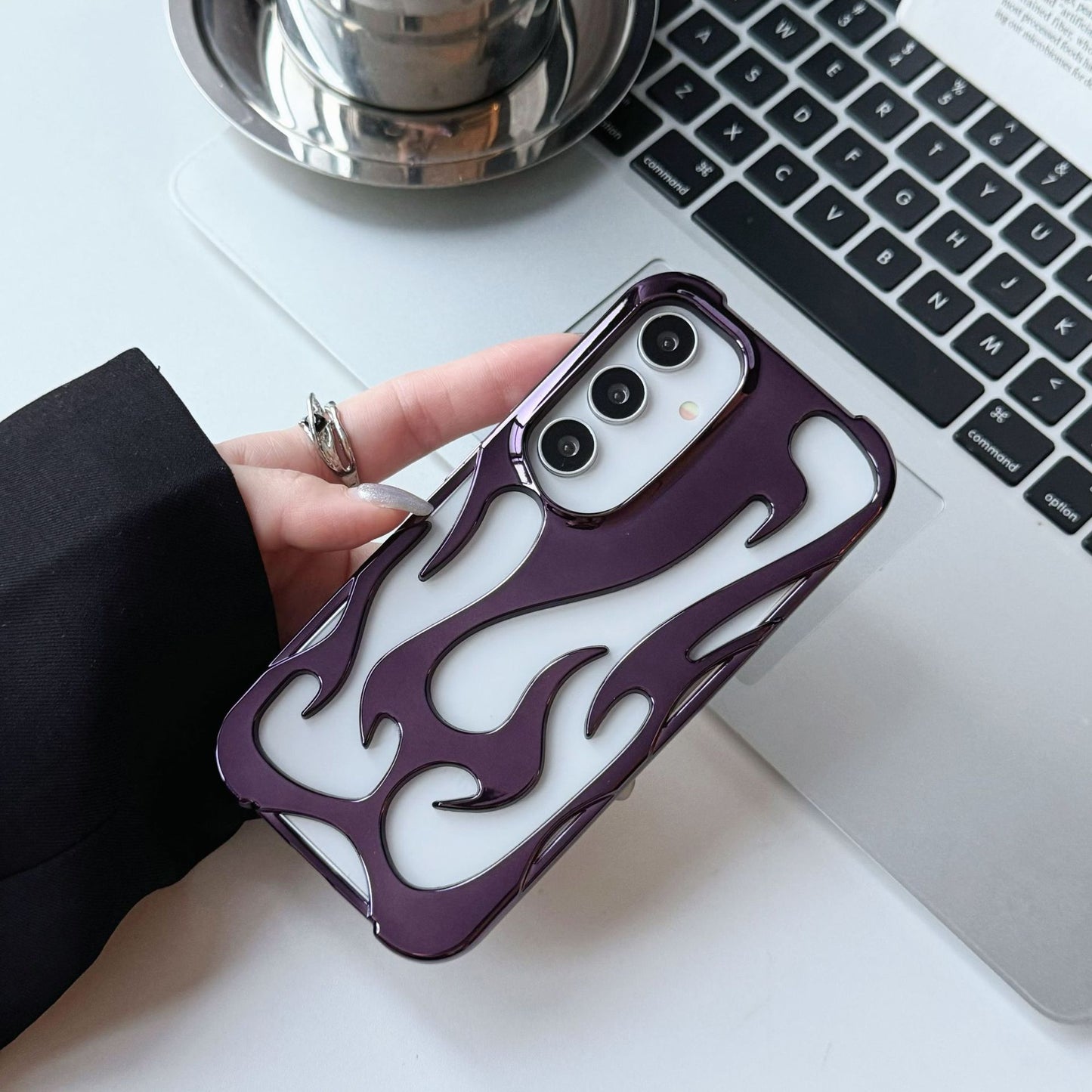 Electroplating Hollow Pattern Protective Case - Samsung