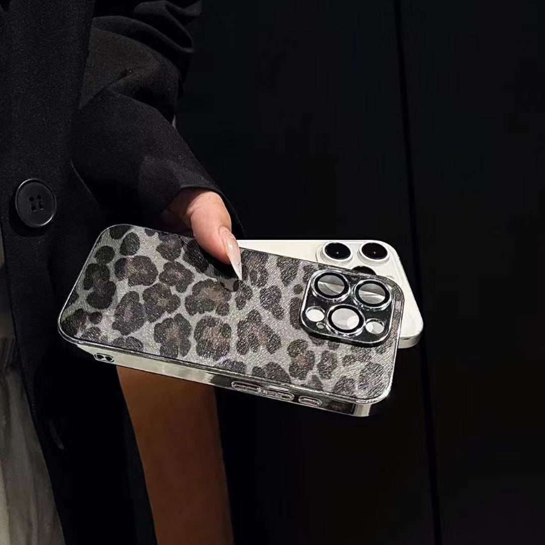 Fierce Leopard Fashion Case