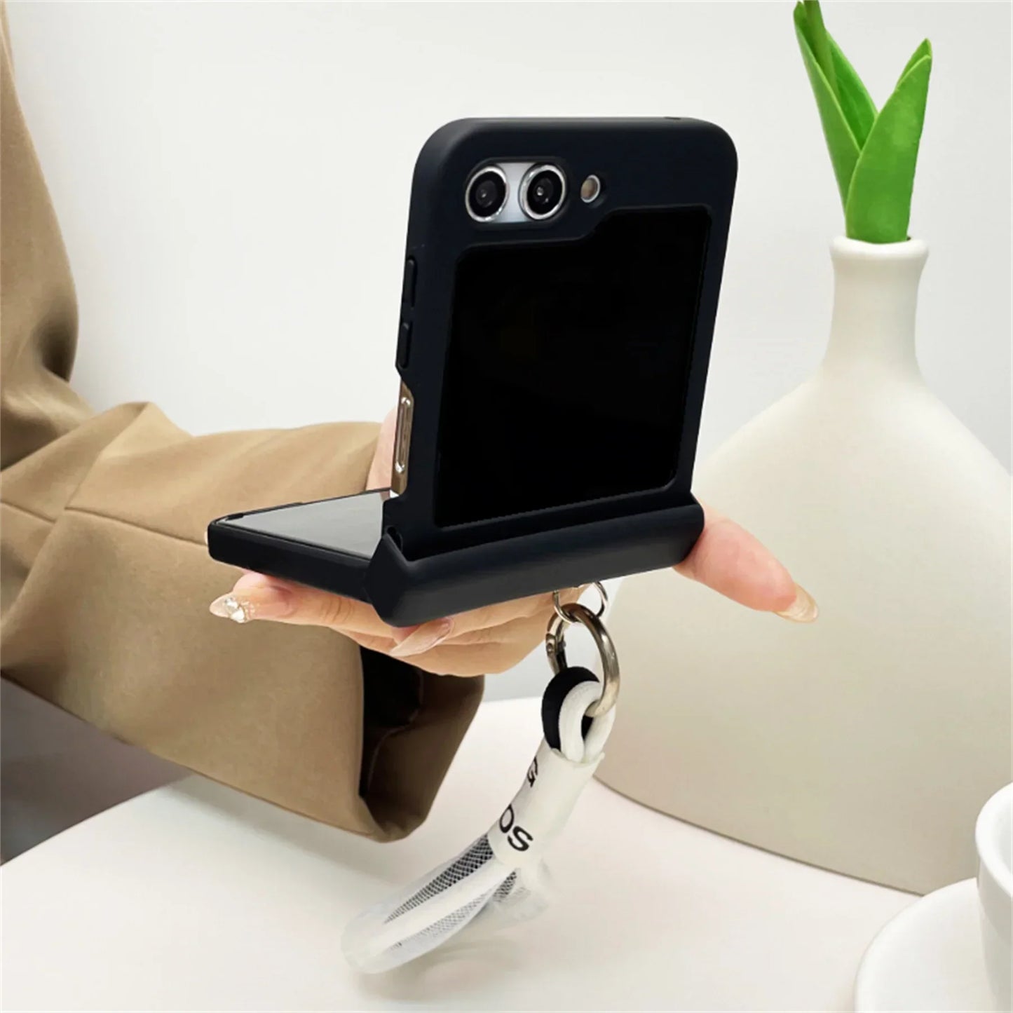 Quirky Eyes Flip Grip Phone Case - Samsung