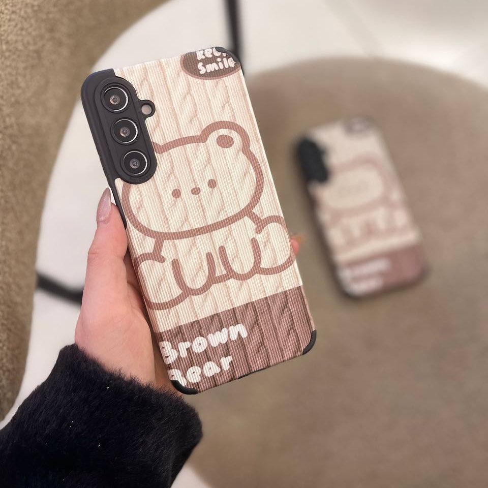 Woodsy Cute Bear Phone Case - Samsung