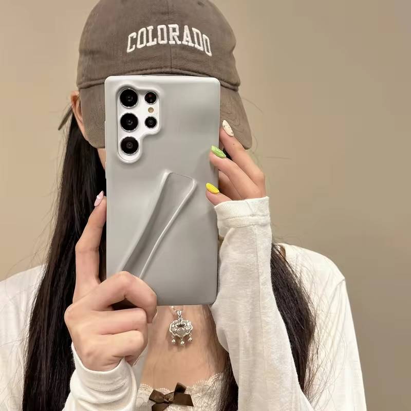 Chic Lipstick Holder Essential Case - Samsung