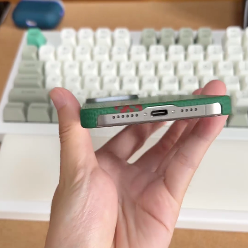 Ascend Arrows Fine Dot Texture Case - iPhone