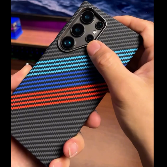 Magnetic Embossed Hard Shell Cases - Samsung