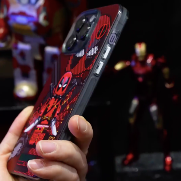 Fierce Deadly Pixel Design Case - iPhone