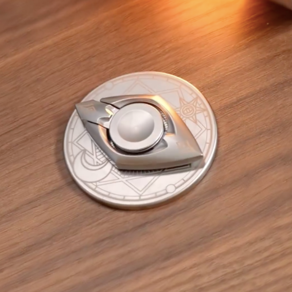 Innovative Metallic Magnetic Spinner Stand