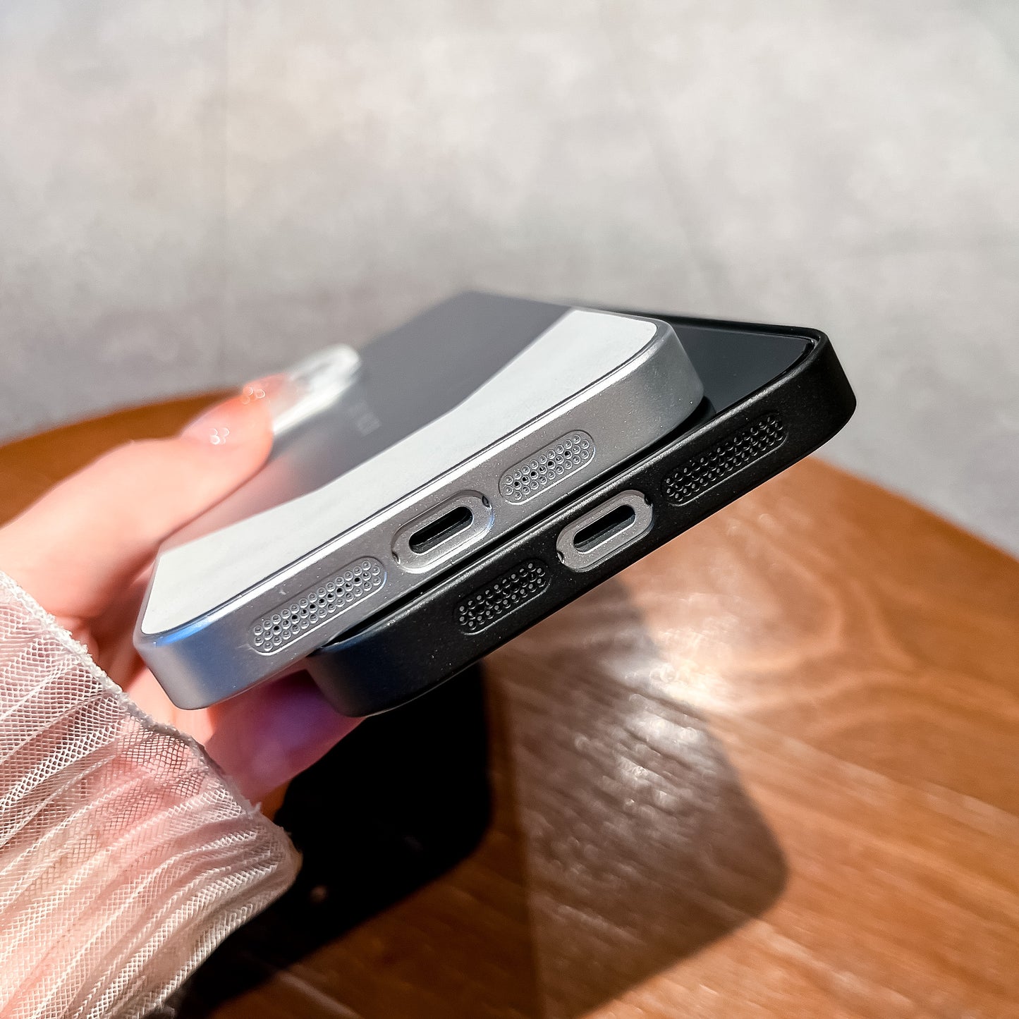 Elegant Dual Contrast Edge Armor Case - iPhone