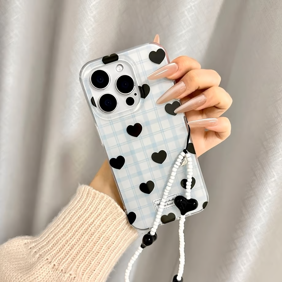 Chic Aesthetic Heart Pattern Phone Case