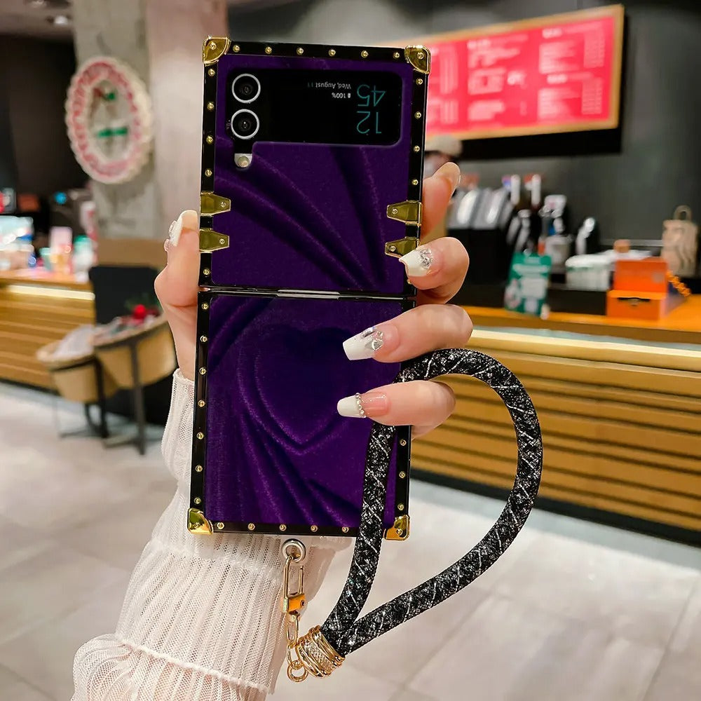 Fuzzy Heart Plating Case With Strap - Samsung