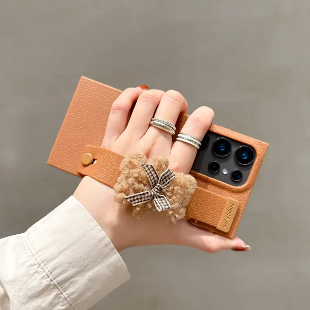 Bear Pattern Phone Case - Samsung