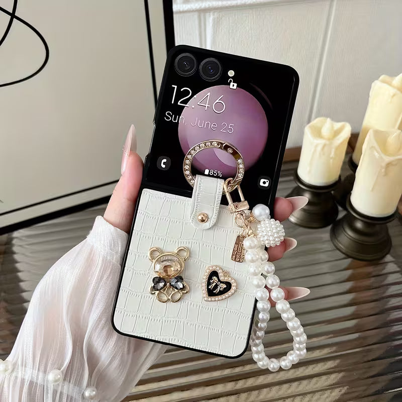 Pearl Darling Lock Flip Case