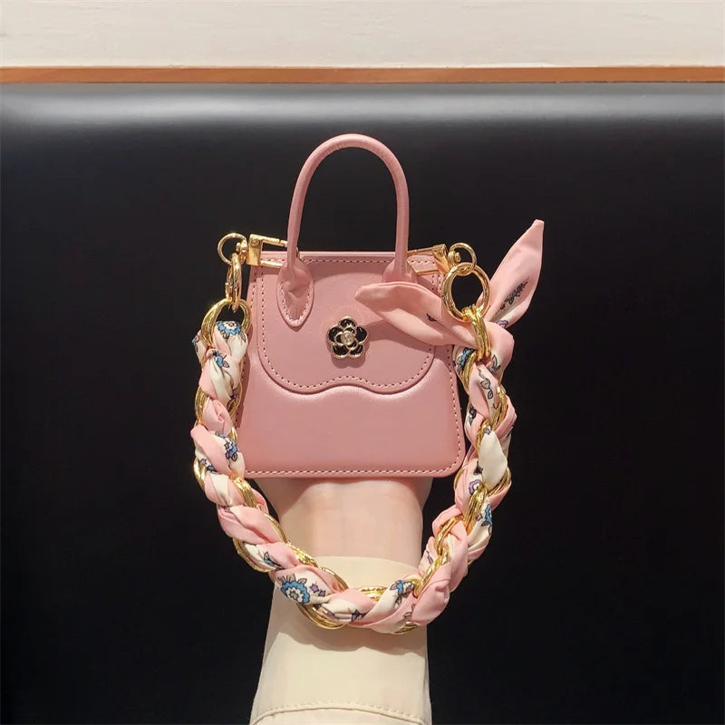 Luxury Handbag Case with 3D Floral Design - Samsung