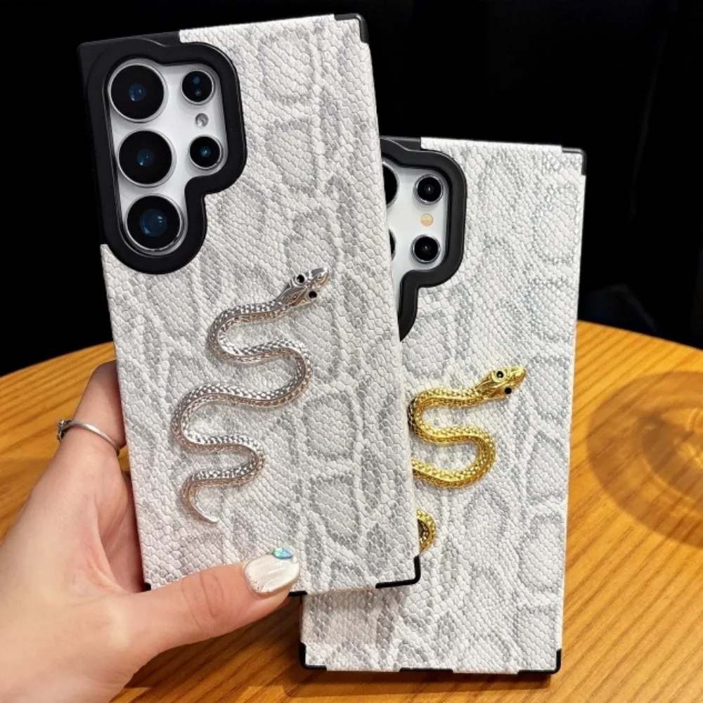 Luxury 3D Gold Snake Plating Leather Case - Samsung