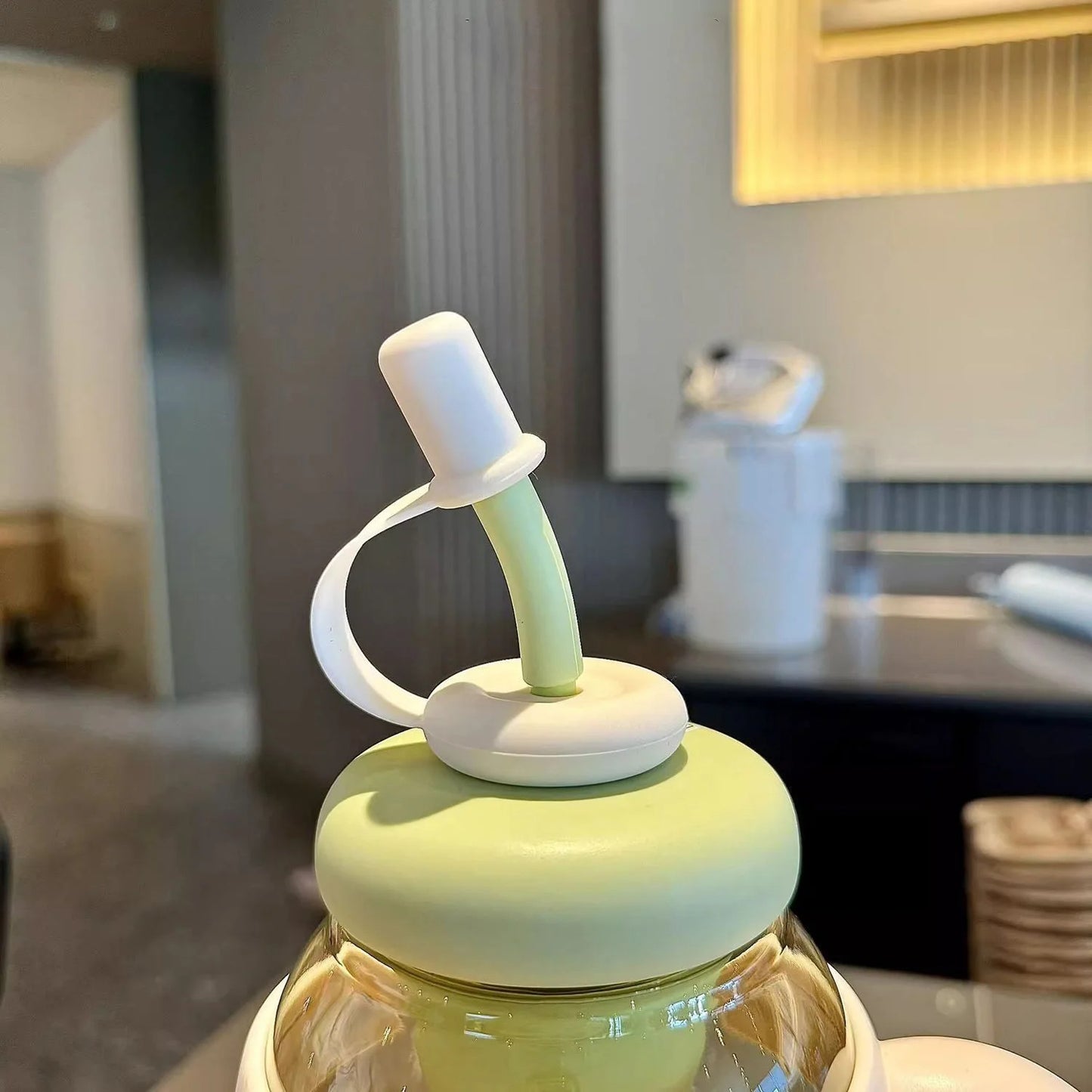 Icy Delight Tumbler with Handle