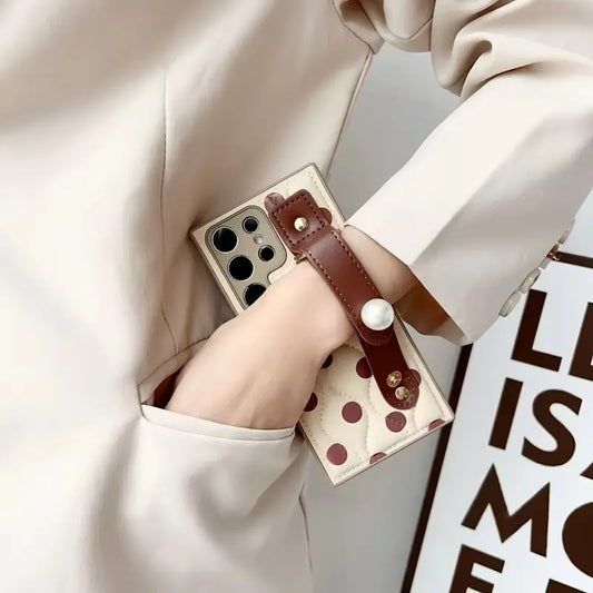 Polka Dot Chic With Leather Wristband - Samsung