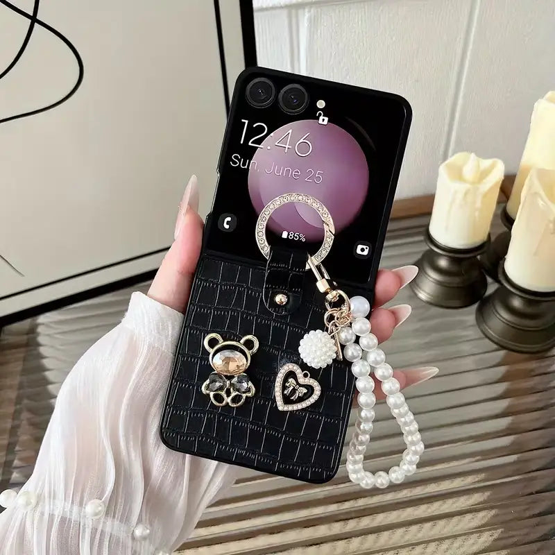 Pearl Darling Lock Flip Case