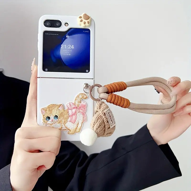 Cozy Kitten Charm Flip Case - Samsung