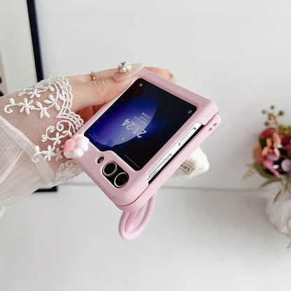 Cozy Kitten Charm Flip Case - Samsung