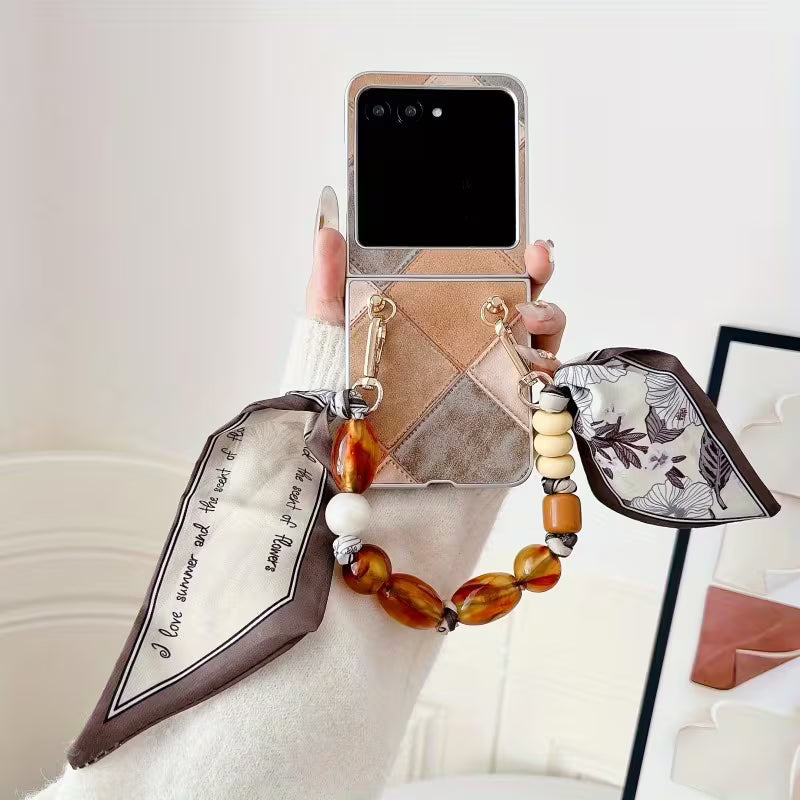 Galaxy Z Flip Series Aristocrat Petals Blossom Carry Case
