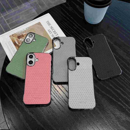 Luxury Triangle Pattern Slim Case - iPhone