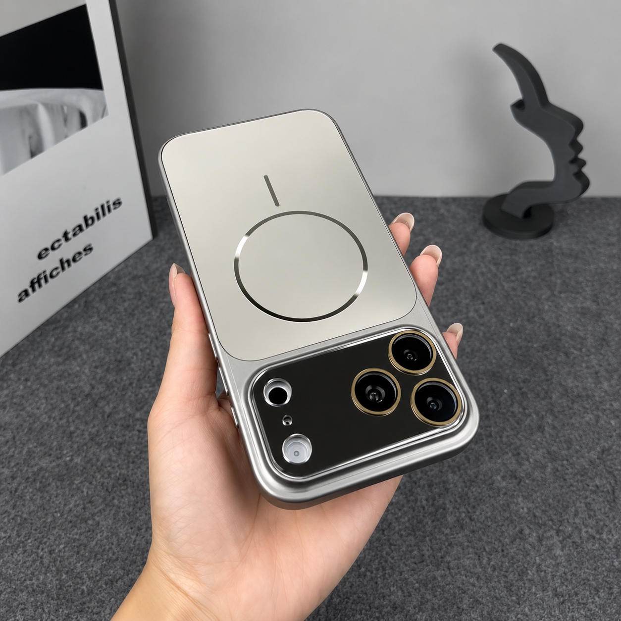 Glossy Crush Magnetic Case