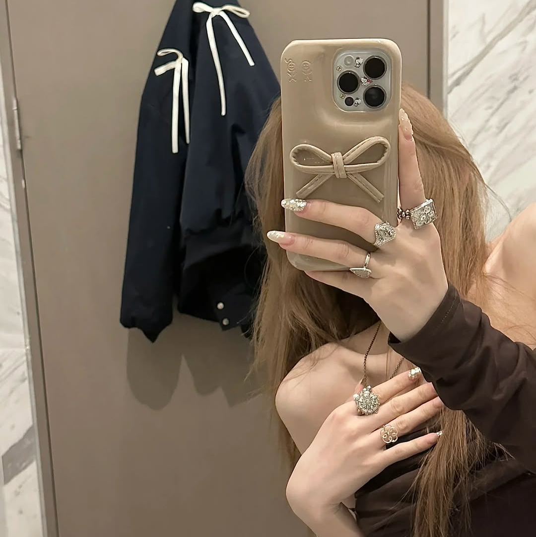 Elegant Bow Charm Phone Case