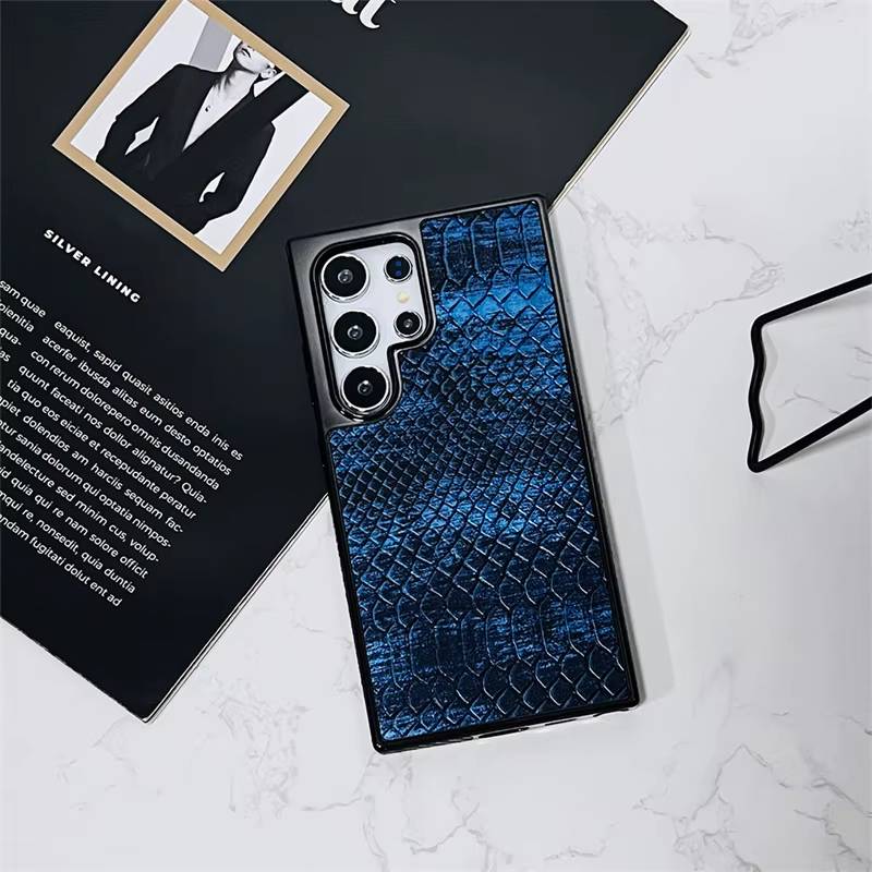 Sleek Mesh-Patterned Grip Case - Samsung