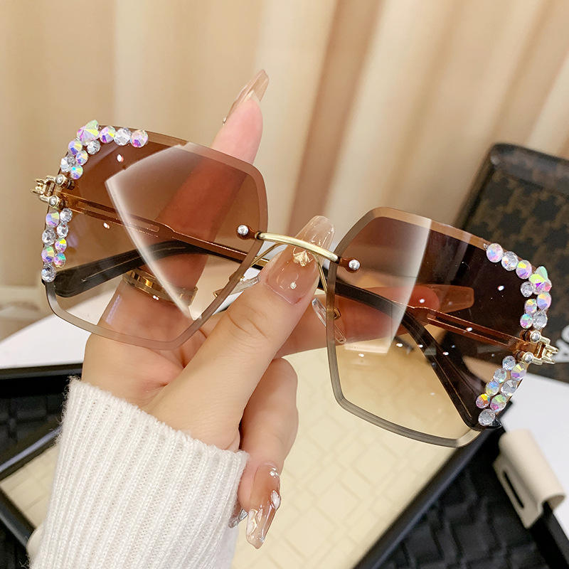 Starlight Diamond Glam Rimless Sunglasses
