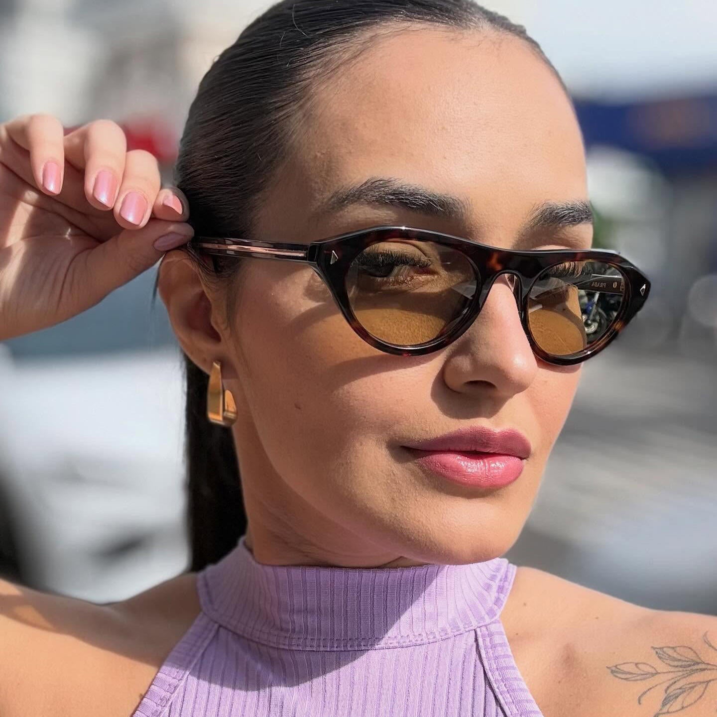 Iconic Noir Edge Retro Sunglasses