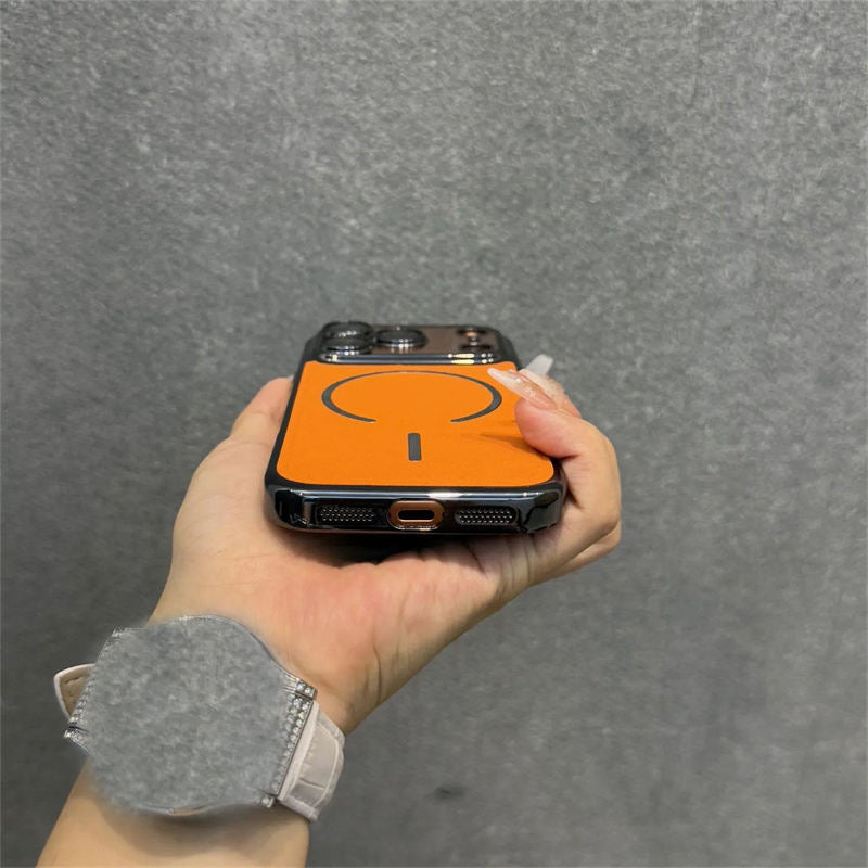 Crimson Mag Circle Leather Case