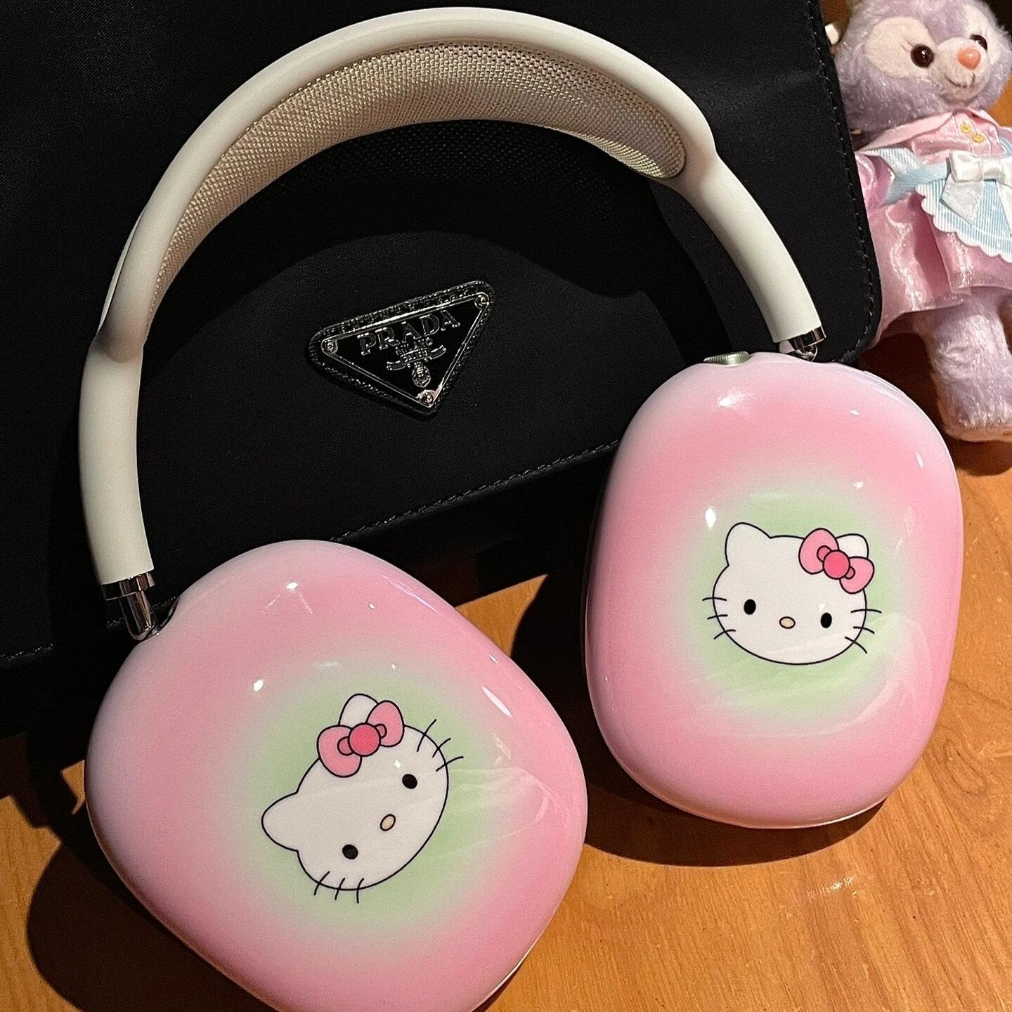 Soft Glow Hello Kitty AirPods Max Case