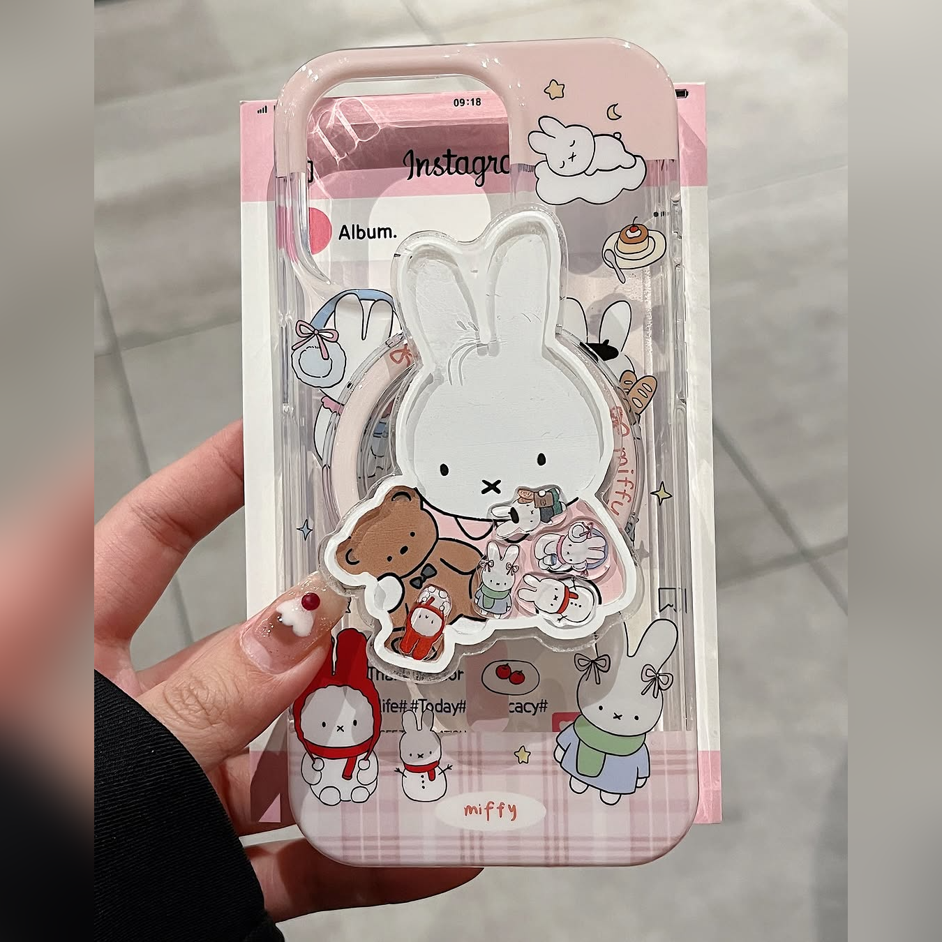 Cute Bunny Aesthetic Case with Stand