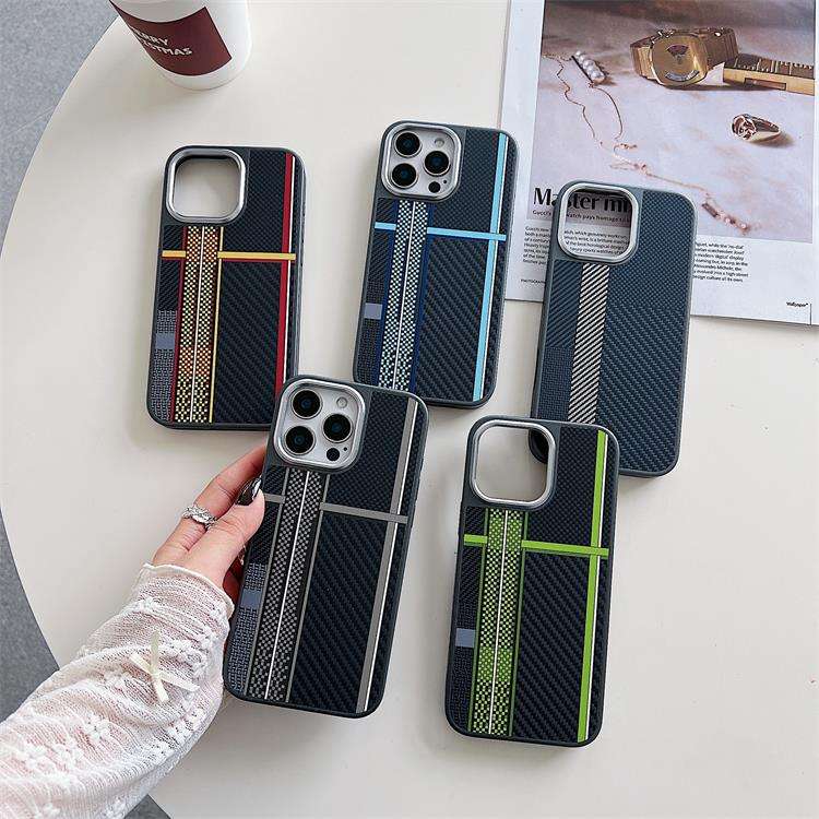 Classic Retro Carbon Fiber Case - iPhone