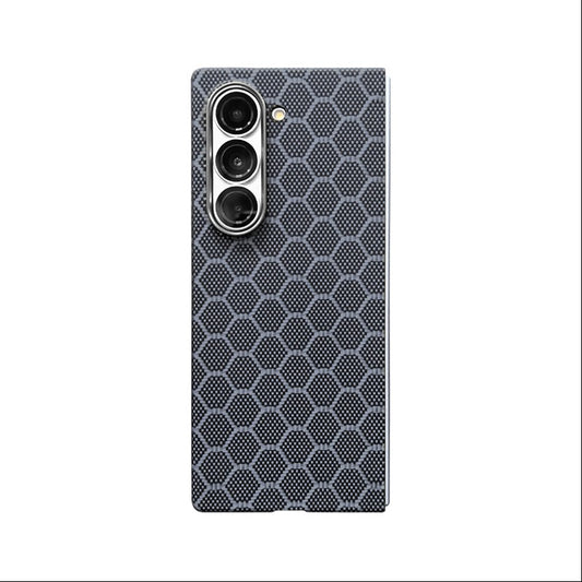 Galaxy Z Fold6 Honeycomb Pattern Carbon Fiber Case