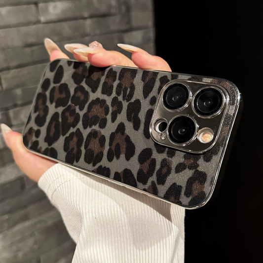 Fierce Leopard Fashion Case