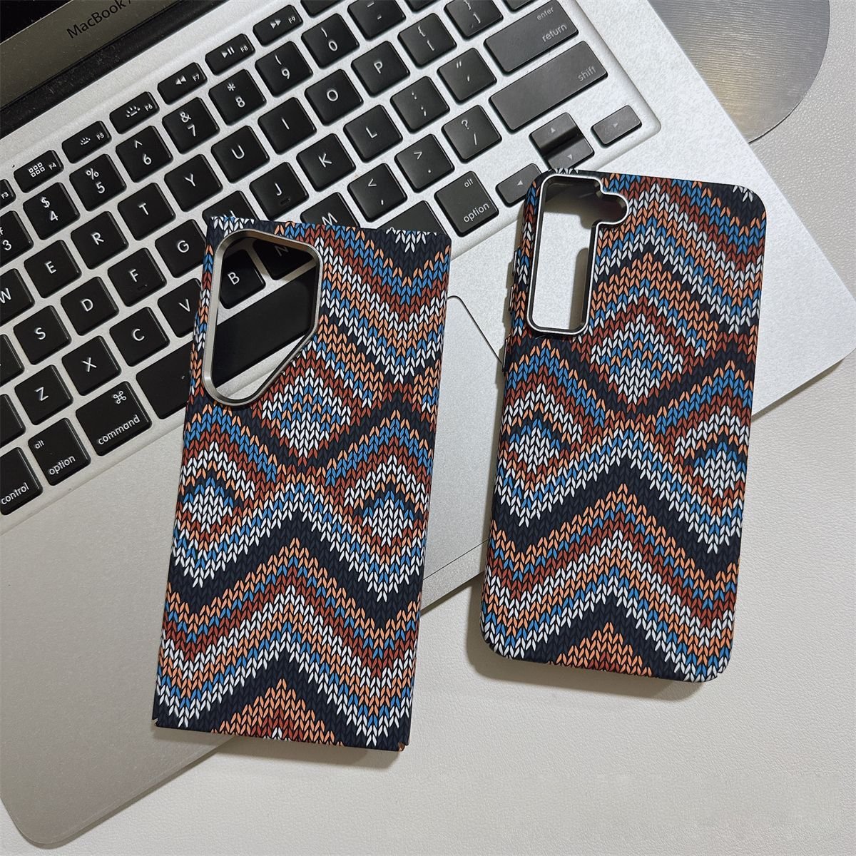 Luminous Inner Magnetic Woven Case - Samsung