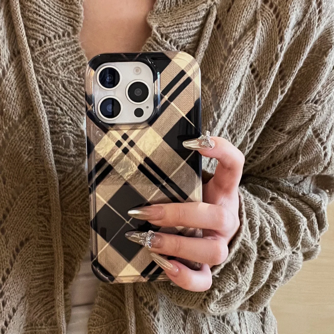 Elegant Plaid Design Phone Case