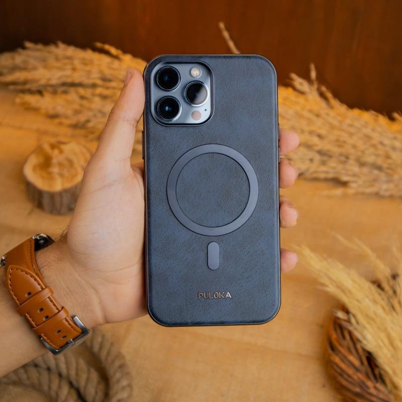 Classic Fine-Grain Leather Armor Case - iPhone