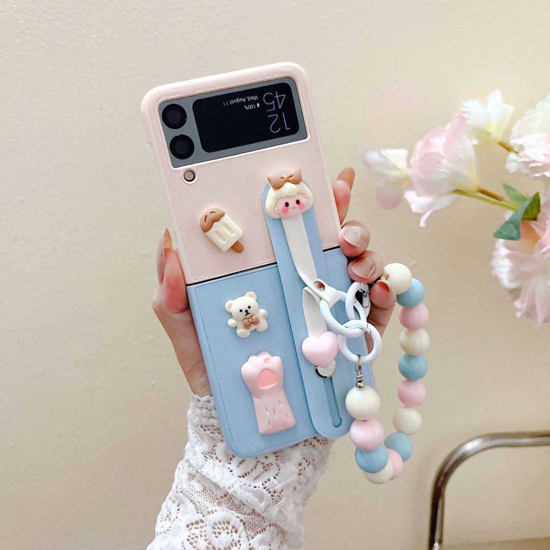 Sweet Candy Bear Flip Case With Charm - Samsung