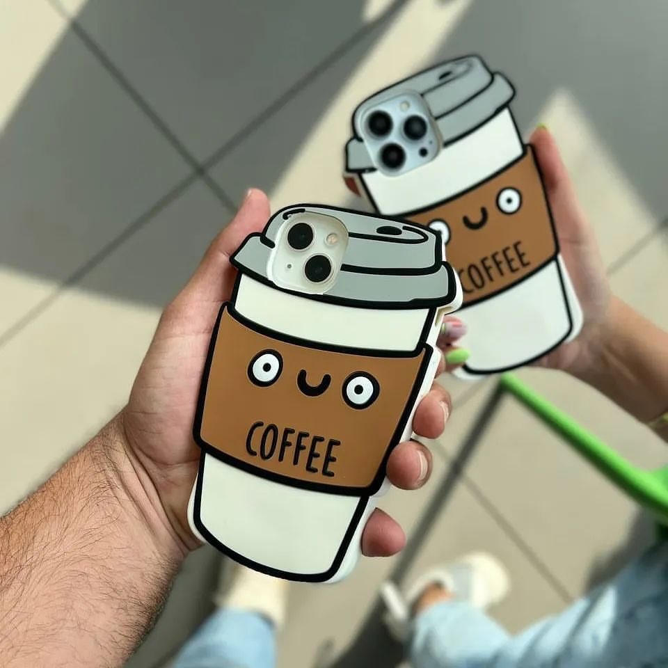 Realistic 3D Coffee Mug Case