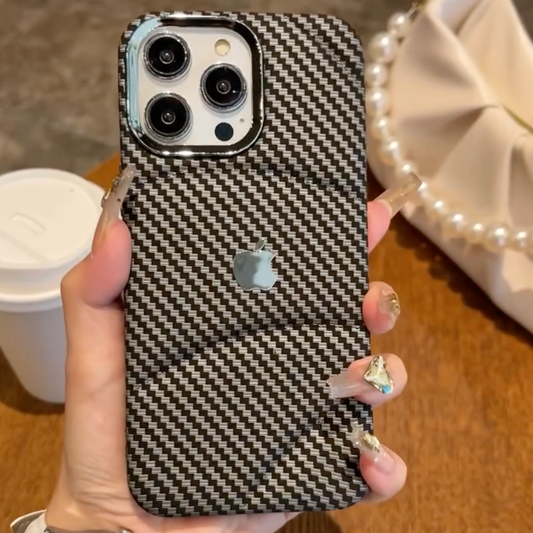 Modern Matte Claw Carbon Fiber Case - iPhone